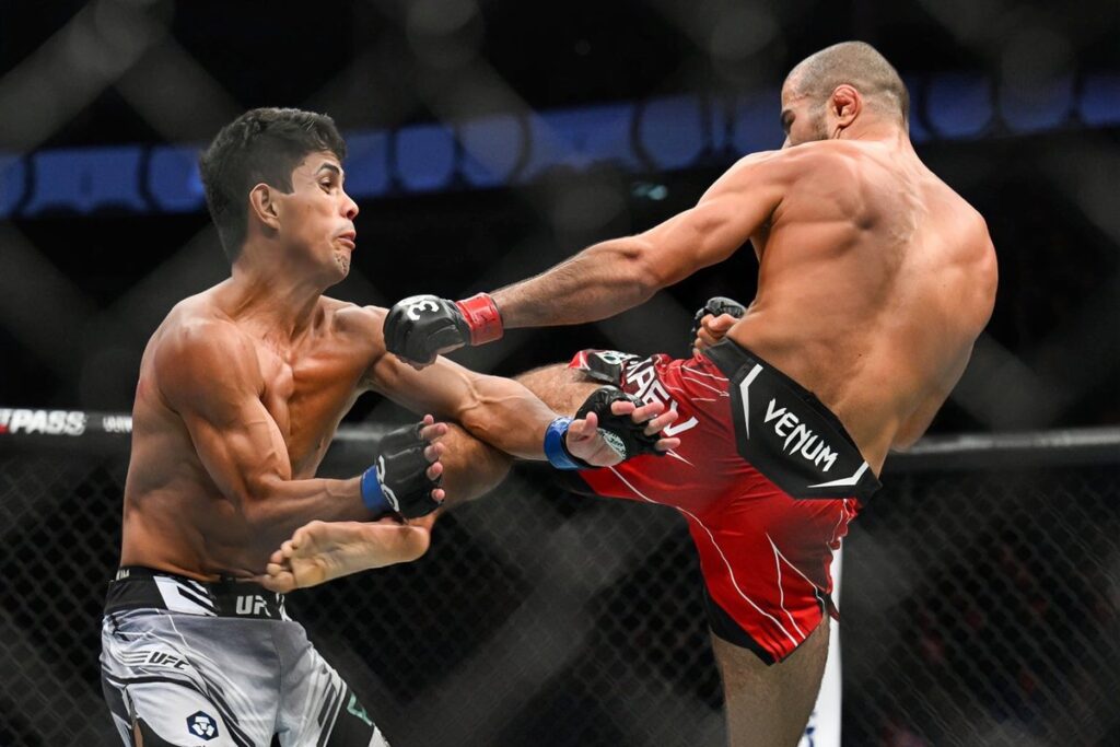Tim Elliott vs Muhammad Mokaev